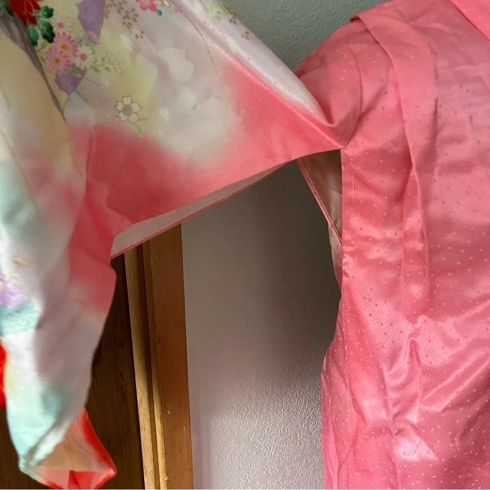 VINTAGE Girl's Pink Kimono Butterflies Flowers Ombre w/ Orange Tie - Picture 3 of 16